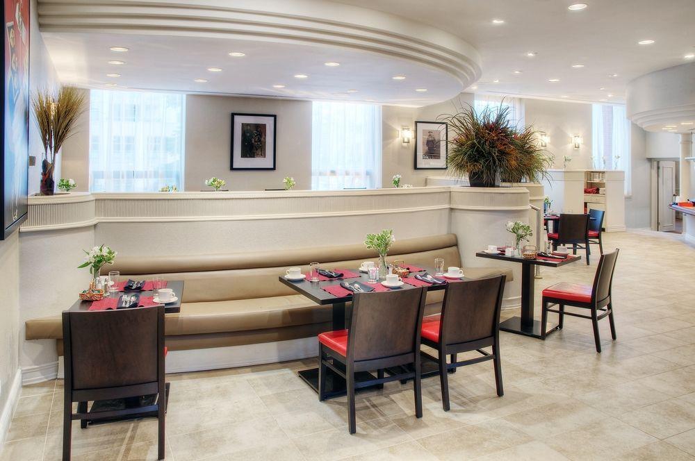 Delta Hotels By Marriott London Armouries Екстер'єр фото