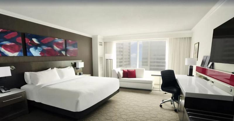 Delta Hotels By Marriott London Armouries Екстер'єр фото